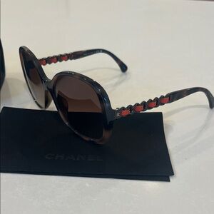 CHANEL Sunglasses 5470-Q-A c.1761/S5 Tortoise Red Leather Palladium Woven